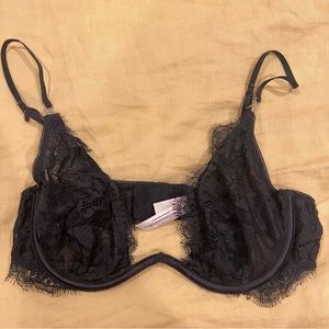Black lace free people bra! Never worn